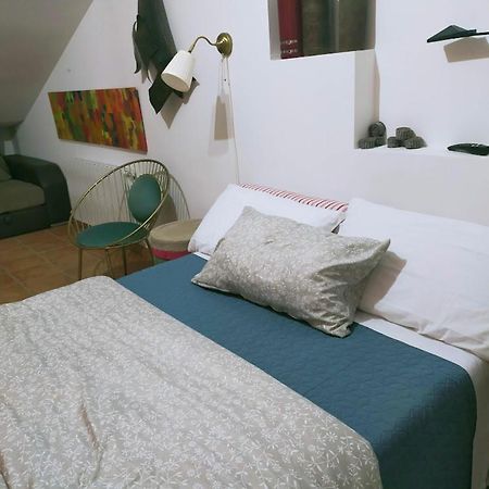 Appartamento Una Parada A L'Anoia En Apartamento Compartido Capellades Esterno foto
